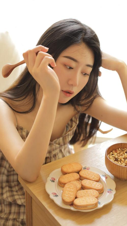 草莓APP注册界面